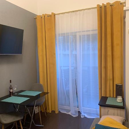 Apartament Retro Przy Plazy ミエンジズドロイェ エクステリア 写真