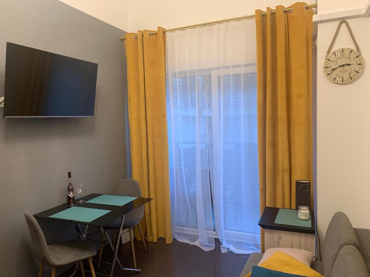 Apartament Retro Przy Plazy ミエンジズドロイェ エクステリア 写真